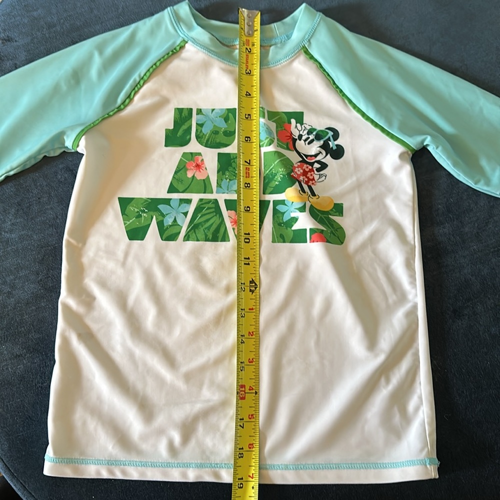 Disney Rashguard Unisex Small - Picture 2 of 3